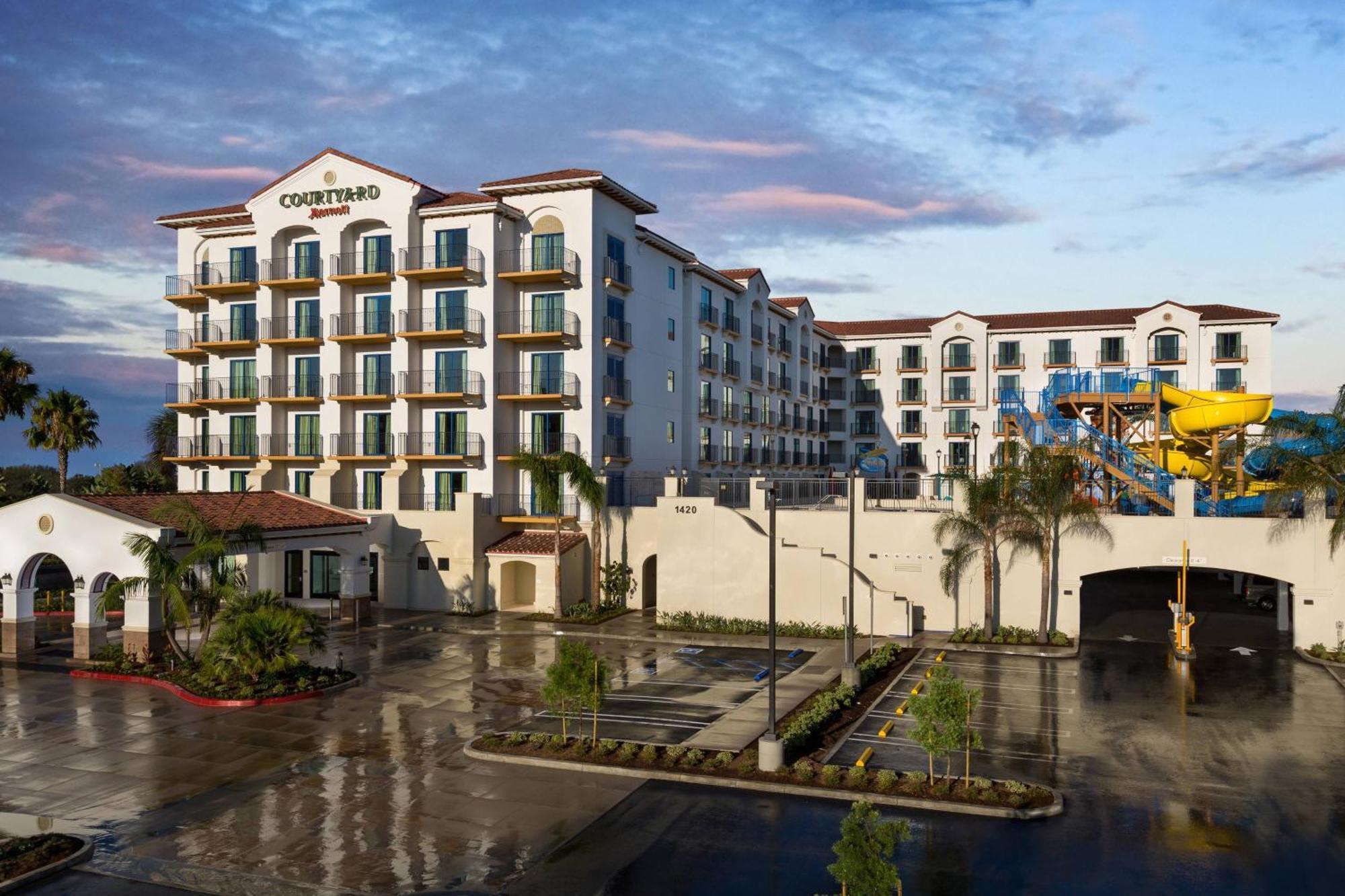 Hotel Courtyard Anaheim Theme Park Entrance Extérieur photo