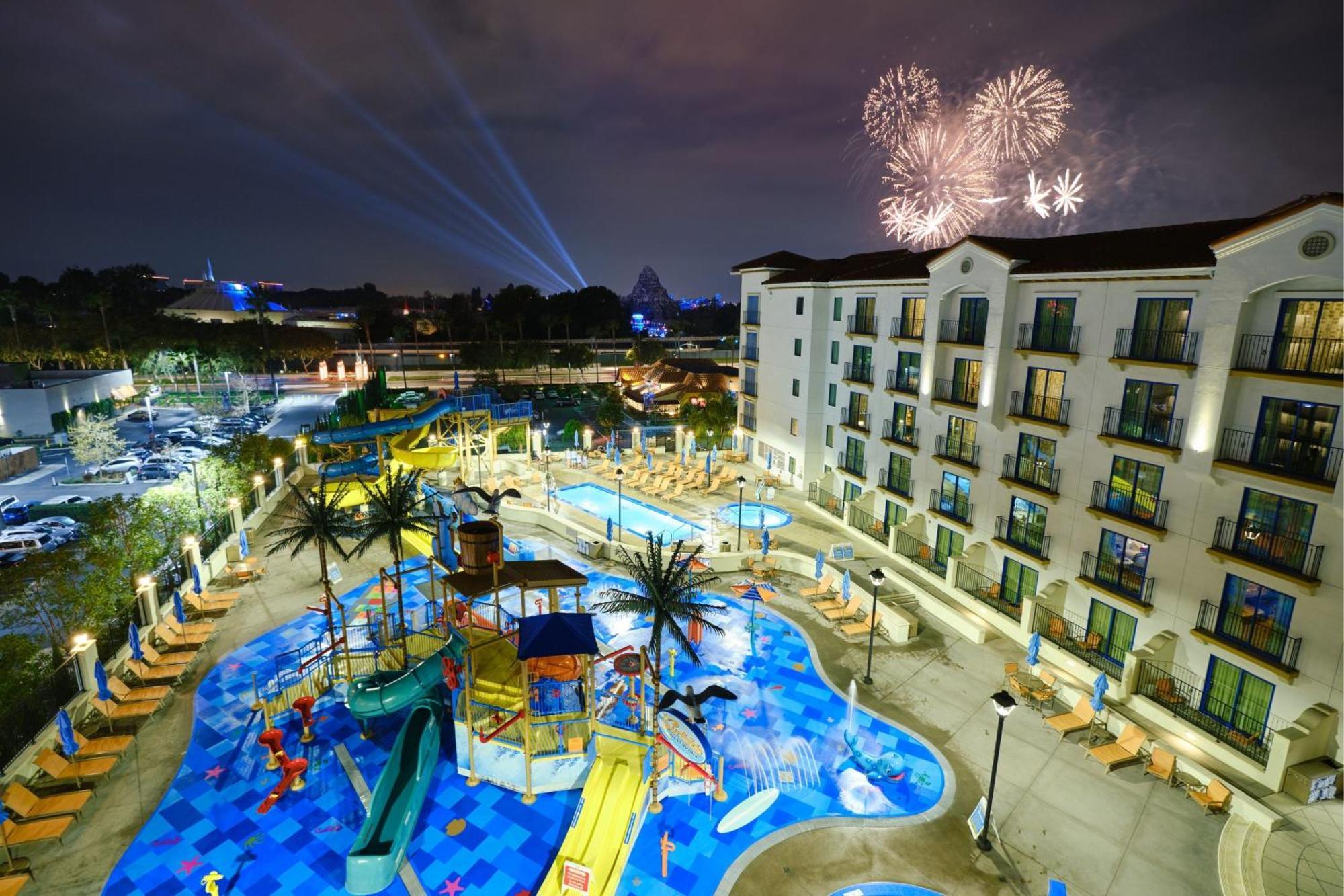 Hotel Courtyard Anaheim Theme Park Entrance Extérieur photo